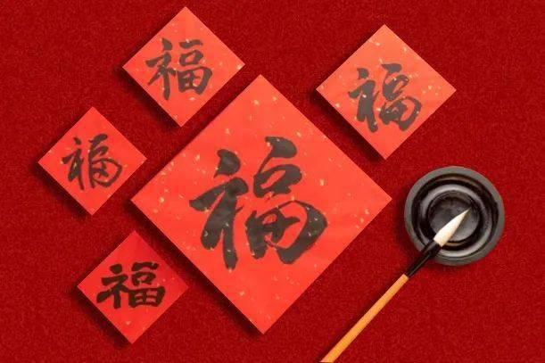 敏捷的白球